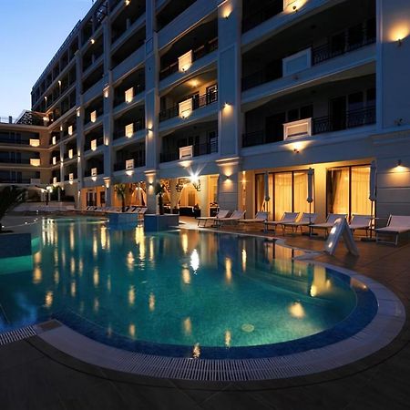 Private Apartments By The Sea With A Large Terrace In Apart Hotel! Pomorie Exterior photo