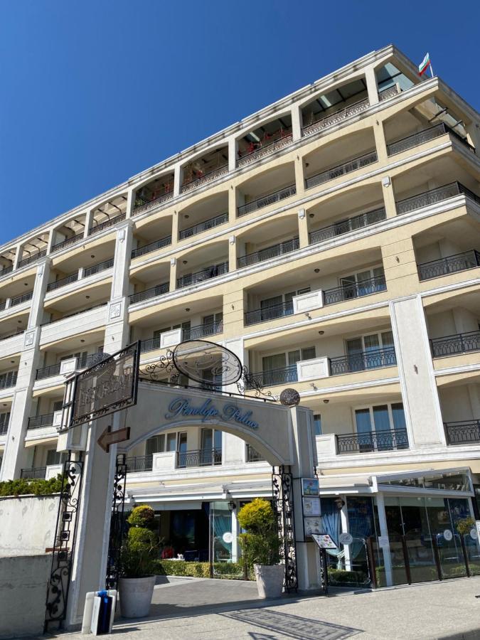 Private Apartments By The Sea With A Large Terrace In Apart Hotel! Pomorie Exterior photo