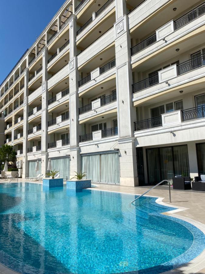 Private Apartments By The Sea With A Large Terrace In Apart Hotel! Pomorie Exterior photo