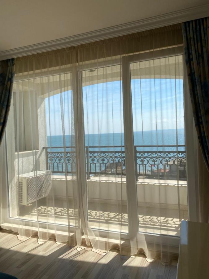 Private Apartments By The Sea With A Large Terrace In Apart Hotel! Pomorie Exterior photo