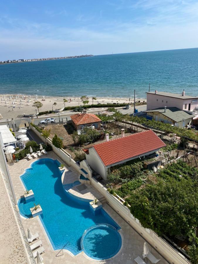 Private Apartments By The Sea With A Large Terrace In Apart Hotel! Pomorie Exterior photo