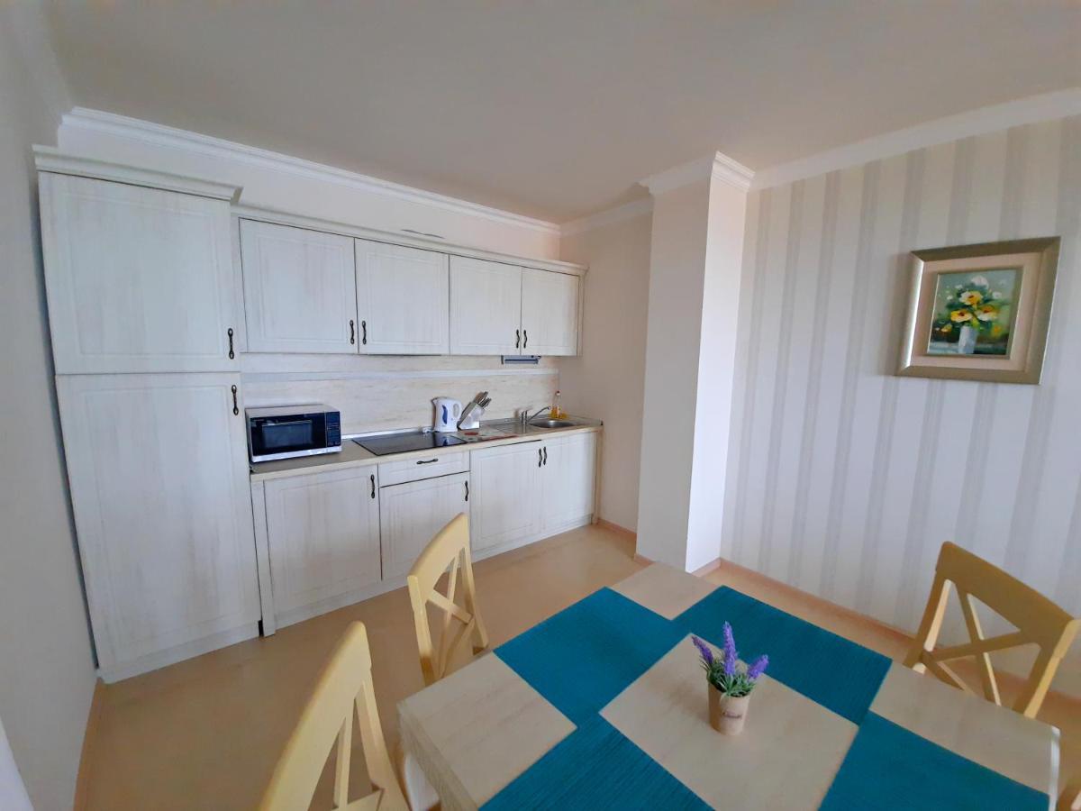 Private Apartments By The Sea With A Large Terrace In Apart Hotel! Pomorie Exterior photo